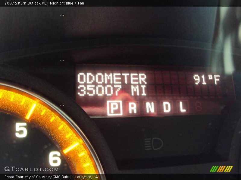 Midnight Blue / Tan 2007 Saturn Outlook XE