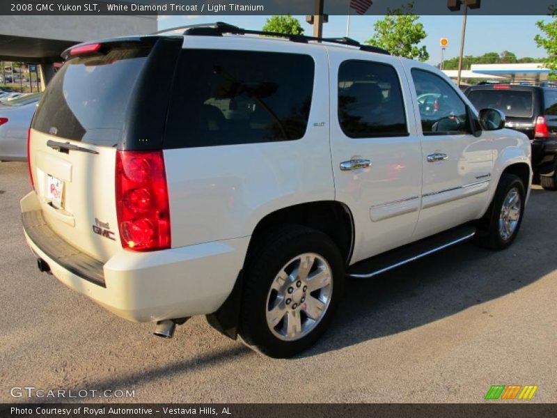 White Diamond Tricoat / Light Titanium 2008 GMC Yukon SLT