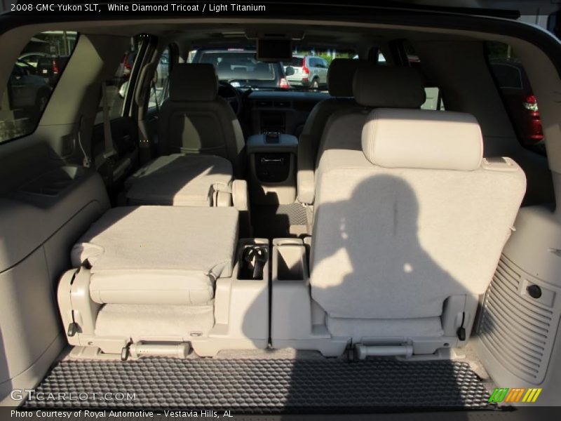 White Diamond Tricoat / Light Titanium 2008 GMC Yukon SLT