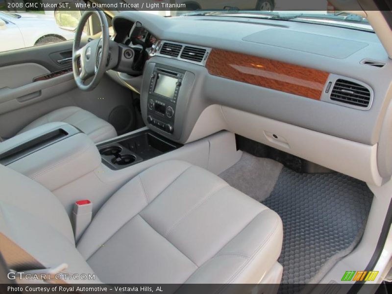 White Diamond Tricoat / Light Titanium 2008 GMC Yukon SLT