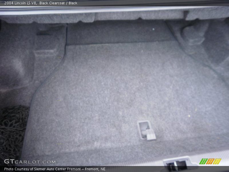 Black Clearcoat / Black 2004 Lincoln LS V8