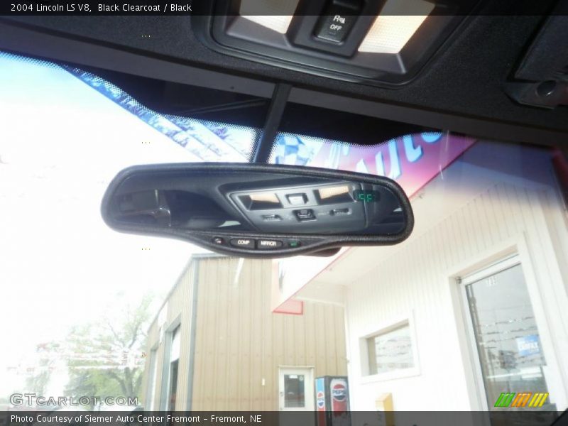 Black Clearcoat / Black 2004 Lincoln LS V8