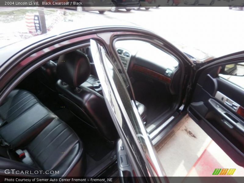 Black Clearcoat / Black 2004 Lincoln LS V8
