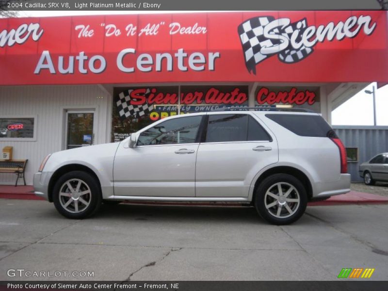 Light Platinum Metallic / Ebony 2004 Cadillac SRX V8