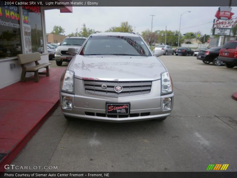 Light Platinum Metallic / Ebony 2004 Cadillac SRX V8