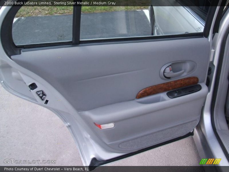 Sterling Silver Metallic / Medium Gray 2000 Buick LeSabre Limited
