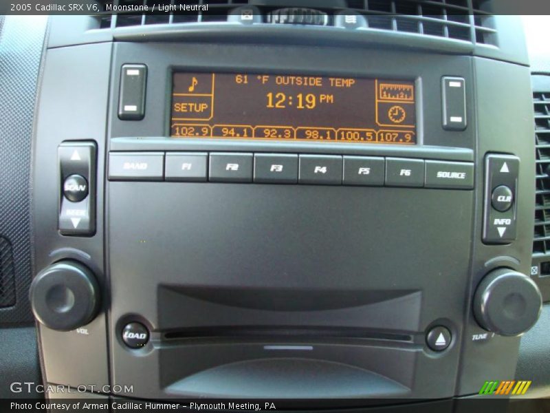 Moonstone / Light Neutral 2005 Cadillac SRX V6