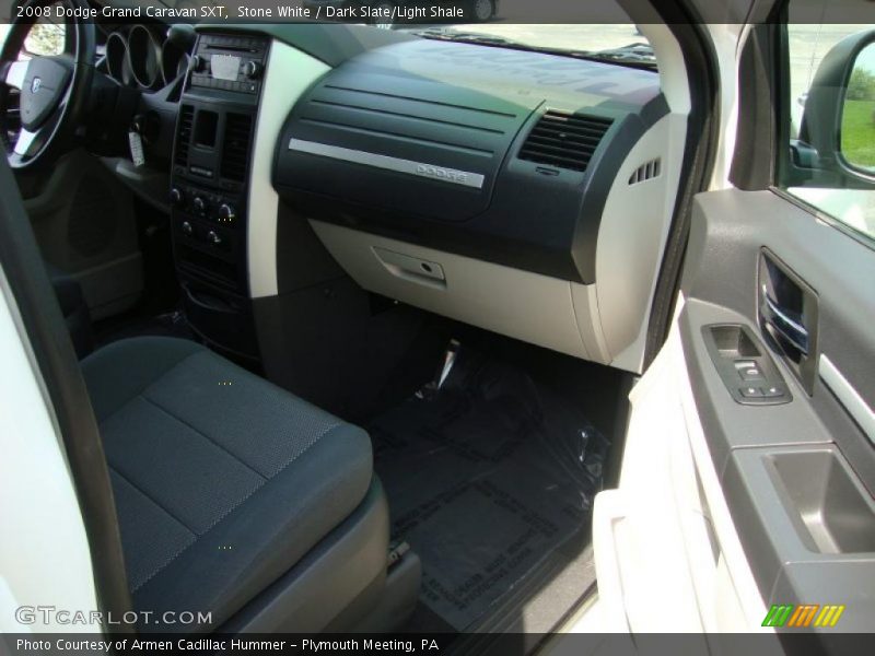 Stone White / Dark Slate/Light Shale 2008 Dodge Grand Caravan SXT