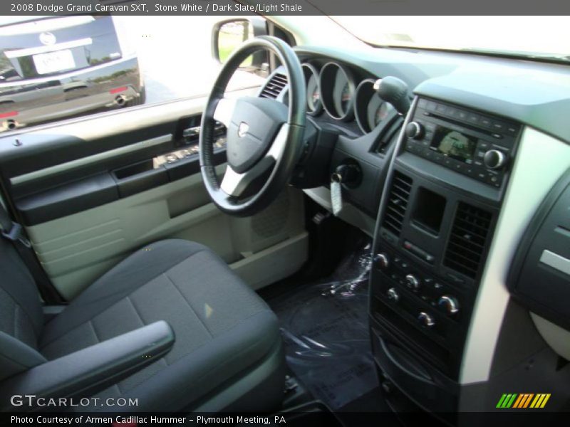 Stone White / Dark Slate/Light Shale 2008 Dodge Grand Caravan SXT