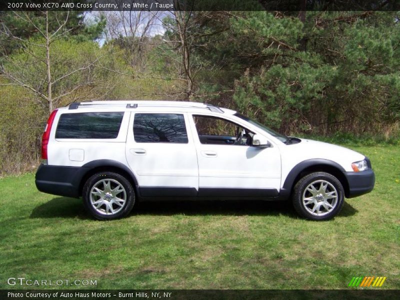 Ice White / Taupe 2007 Volvo XC70 AWD Cross Country