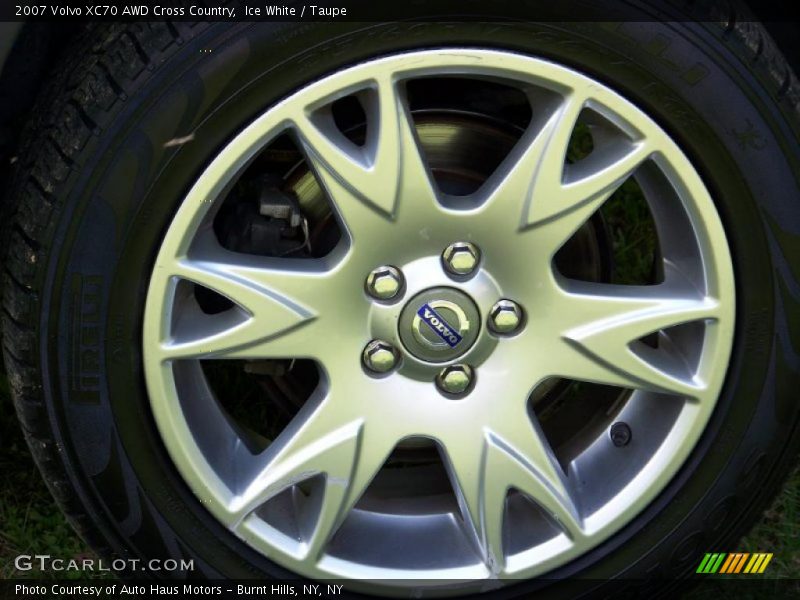 Ice White / Taupe 2007 Volvo XC70 AWD Cross Country