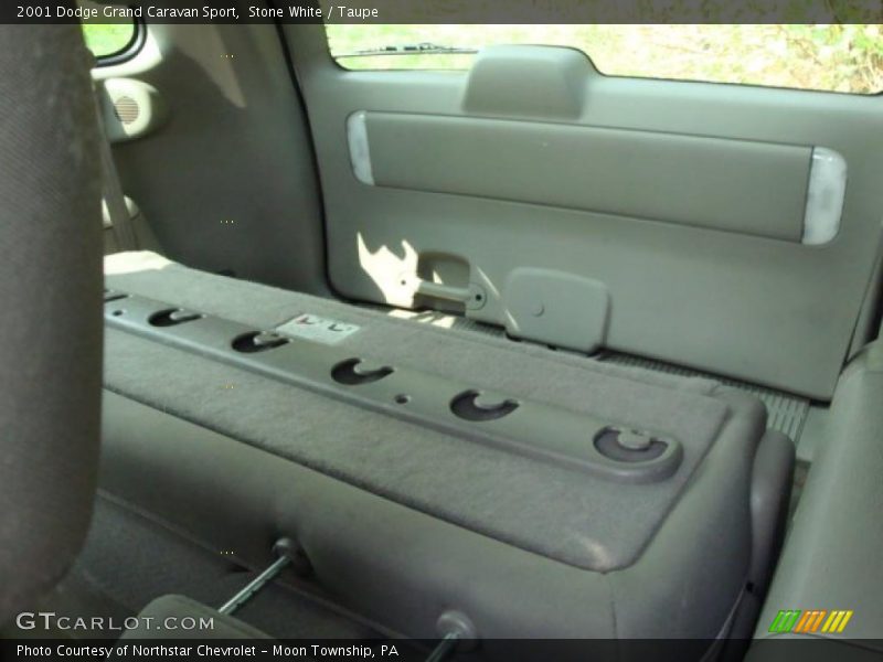 Stone White / Taupe 2001 Dodge Grand Caravan Sport