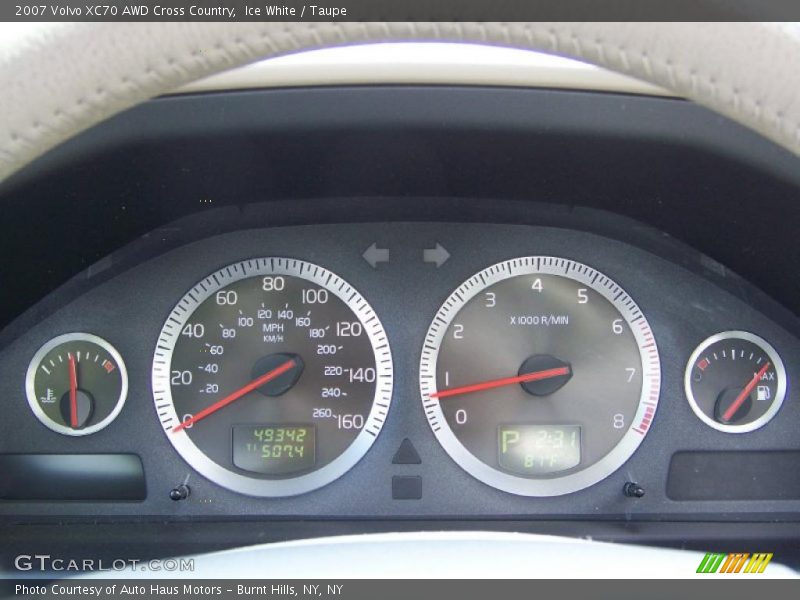 Ice White / Taupe 2007 Volvo XC70 AWD Cross Country