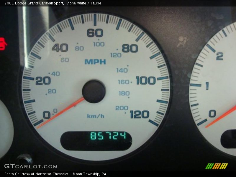 Stone White / Taupe 2001 Dodge Grand Caravan Sport