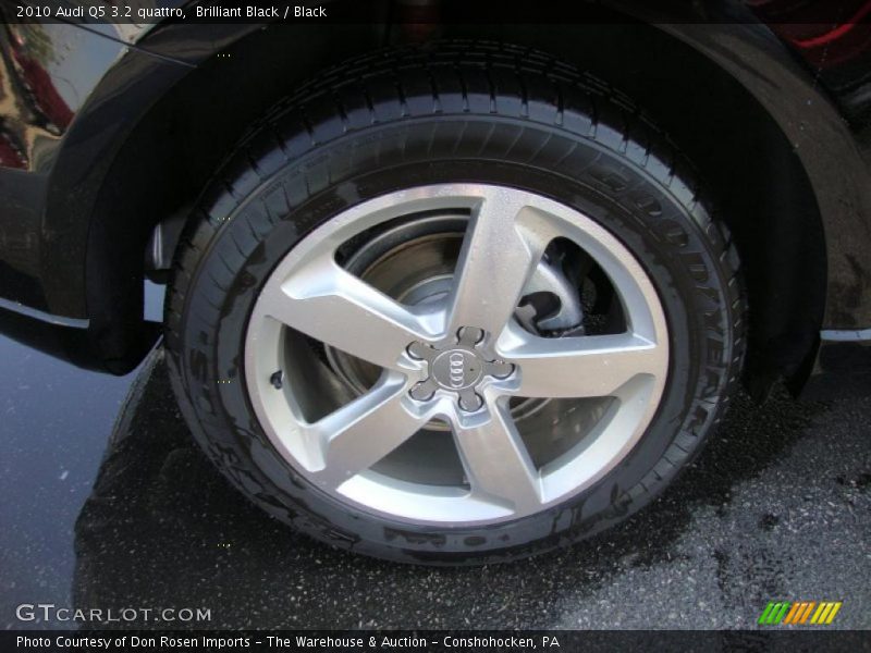 Brilliant Black / Black 2010 Audi Q5 3.2 quattro