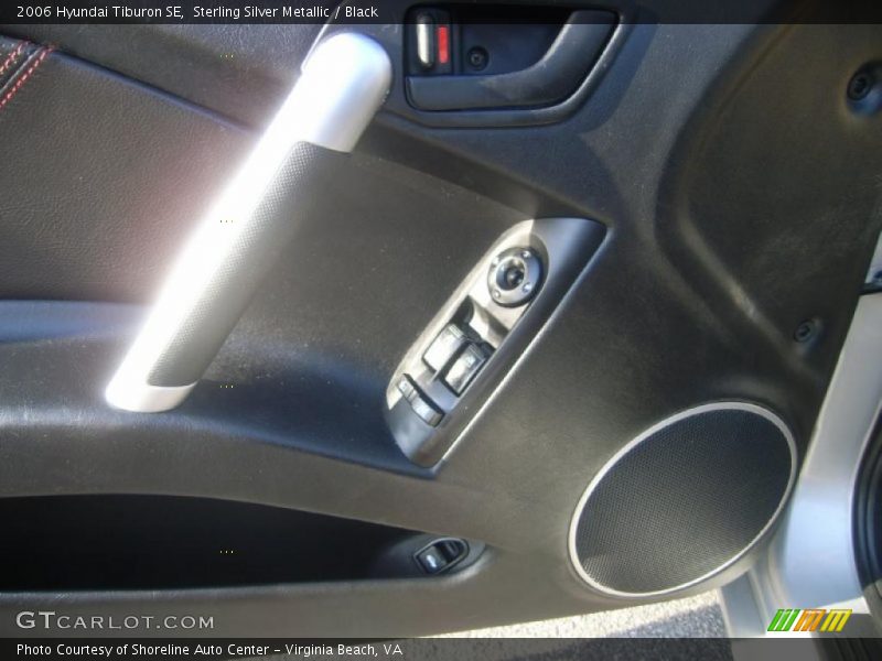 Sterling Silver Metallic / Black 2006 Hyundai Tiburon SE