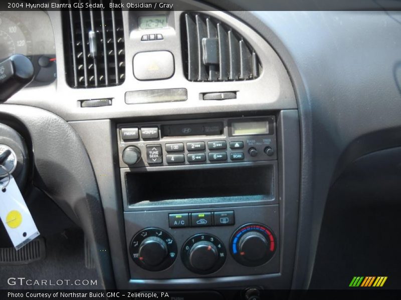 Black Obsidian / Gray 2004 Hyundai Elantra GLS Sedan