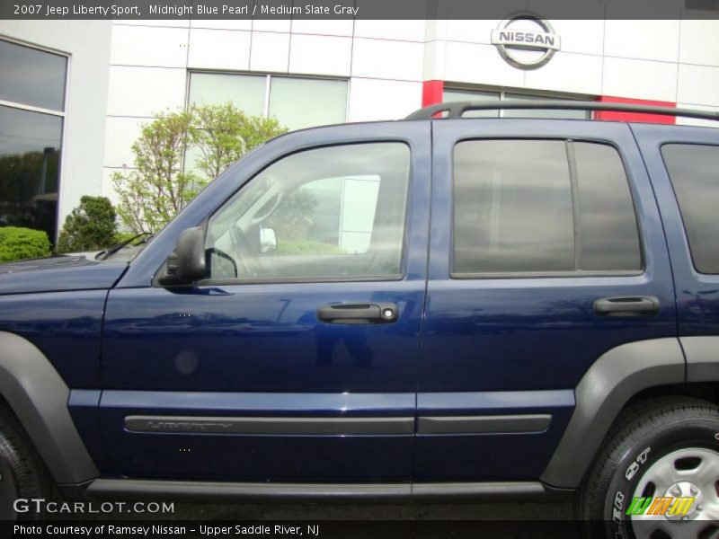 Midnight Blue Pearl / Medium Slate Gray 2007 Jeep Liberty Sport