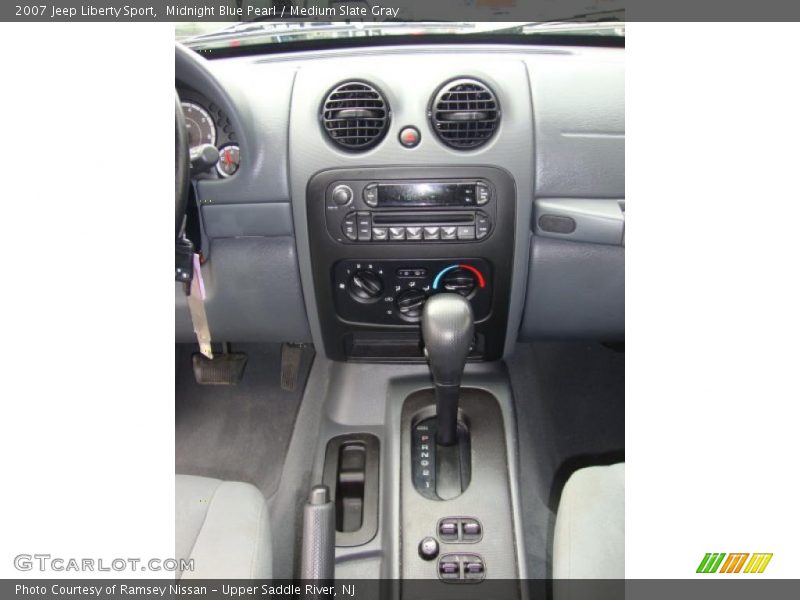 Midnight Blue Pearl / Medium Slate Gray 2007 Jeep Liberty Sport