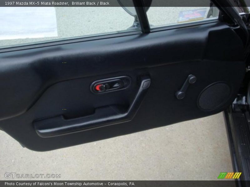 Brilliant Black / Black 1997 Mazda MX-5 Miata Roadster