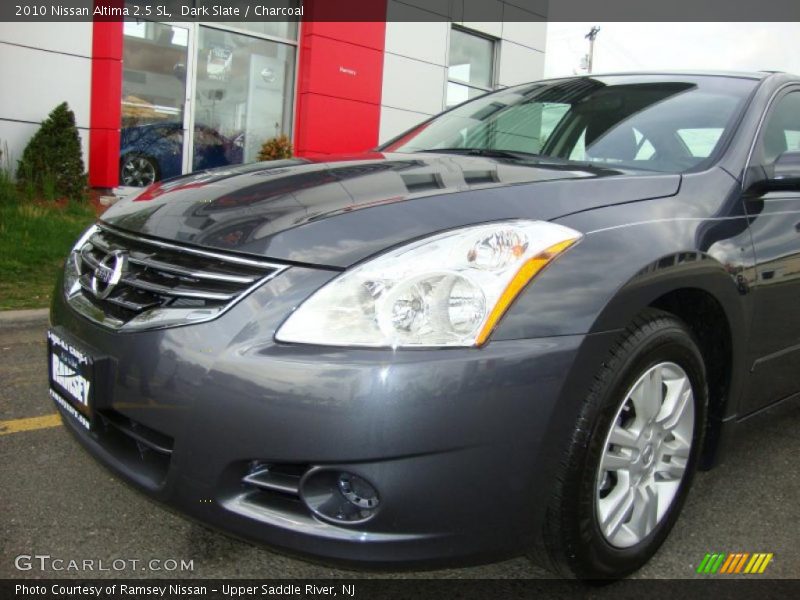 Dark Slate / Charcoal 2010 Nissan Altima 2.5 SL