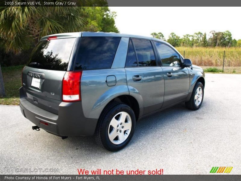 Storm Gray / Gray 2005 Saturn VUE V6
