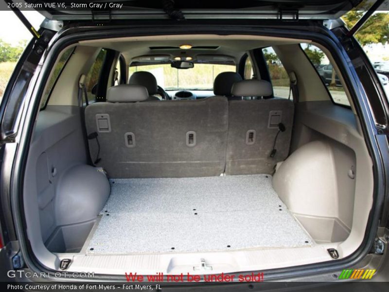 Storm Gray / Gray 2005 Saturn VUE V6