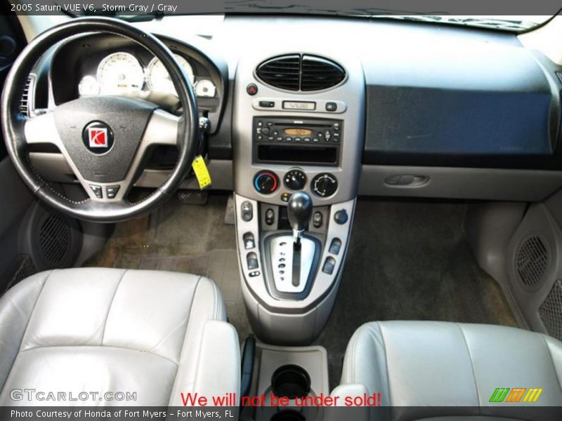 Storm Gray / Gray 2005 Saturn VUE V6