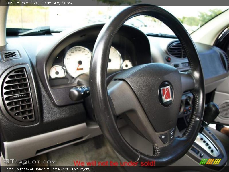 Storm Gray / Gray 2005 Saturn VUE V6
