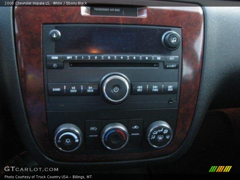 White / Ebony Black 2006 Chevrolet Impala LS