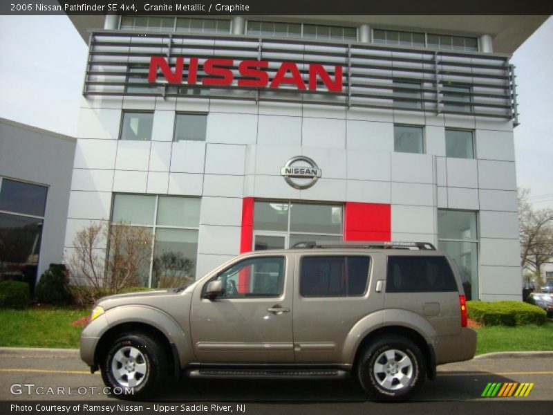 Granite Metallic / Graphite 2006 Nissan Pathfinder SE 4x4