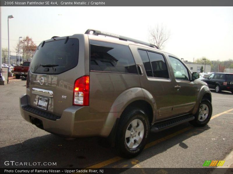 Granite Metallic / Graphite 2006 Nissan Pathfinder SE 4x4