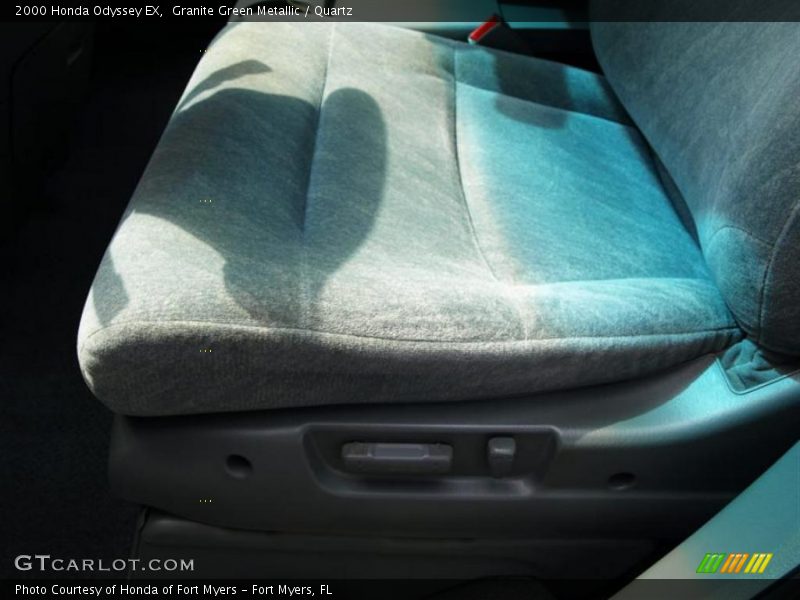 Granite Green Metallic / Quartz 2000 Honda Odyssey EX