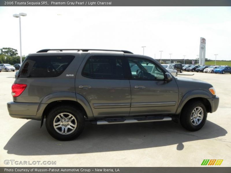 Phantom Gray Pearl / Light Charcoal 2006 Toyota Sequoia SR5