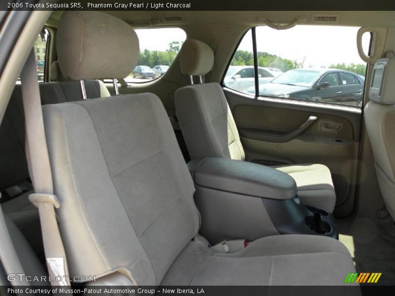 Phantom Gray Pearl / Light Charcoal 2006 Toyota Sequoia SR5
