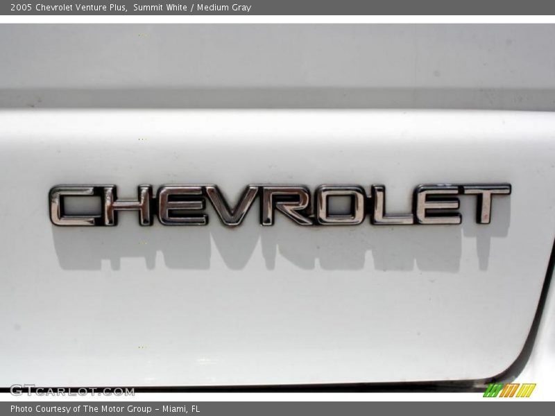 Summit White / Medium Gray 2005 Chevrolet Venture Plus