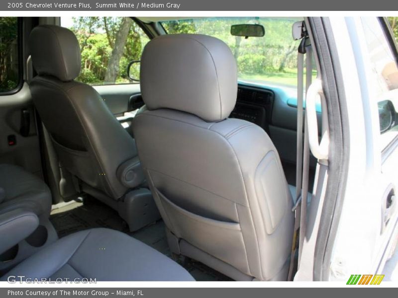Summit White / Medium Gray 2005 Chevrolet Venture Plus
