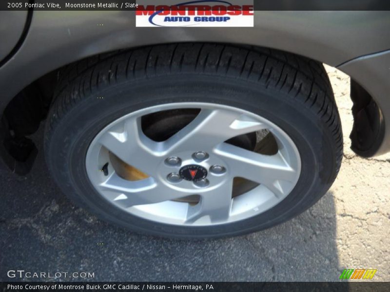 Moonstone Metallic / Slate 2005 Pontiac Vibe