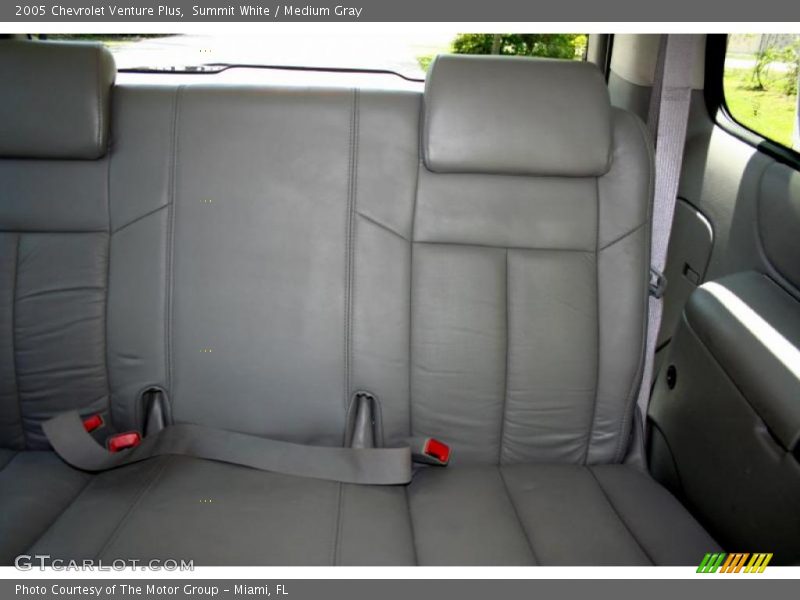 Summit White / Medium Gray 2005 Chevrolet Venture Plus