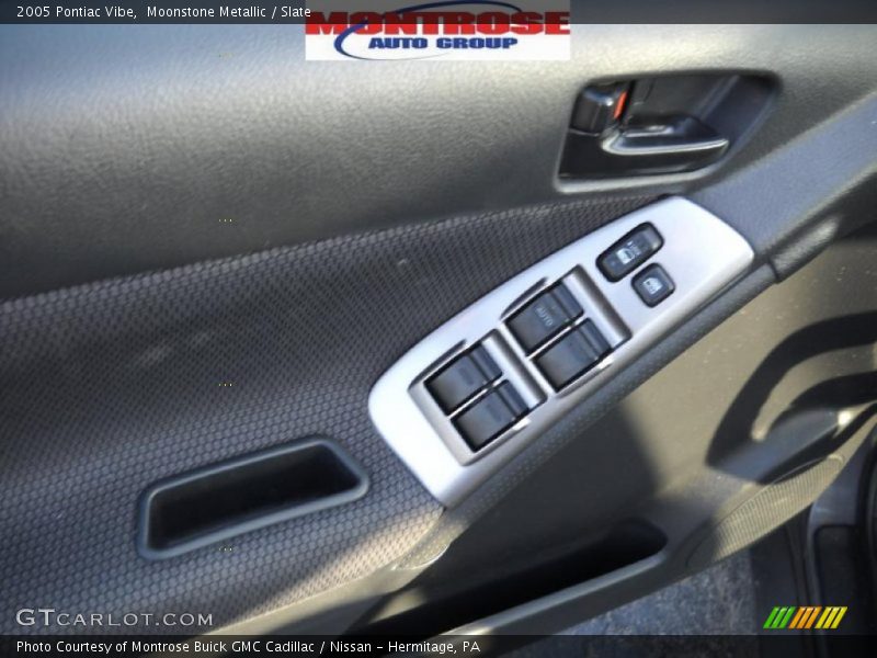 Moonstone Metallic / Slate 2005 Pontiac Vibe