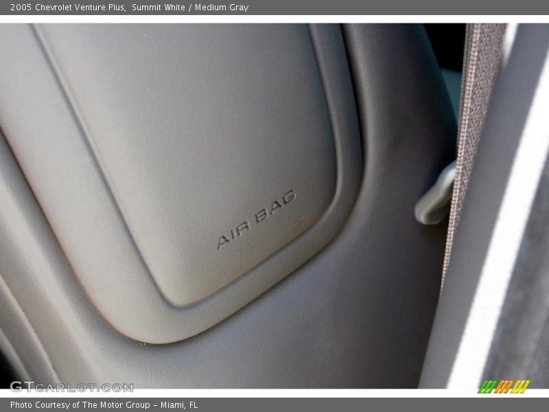 Summit White / Medium Gray 2005 Chevrolet Venture Plus