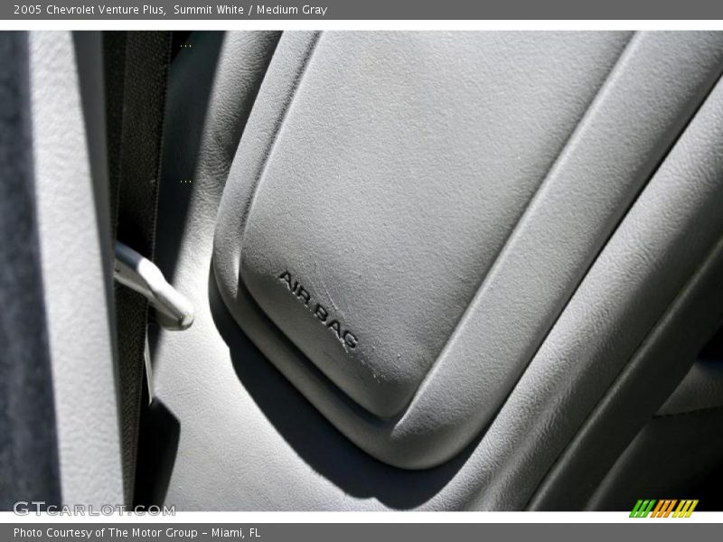 Summit White / Medium Gray 2005 Chevrolet Venture Plus