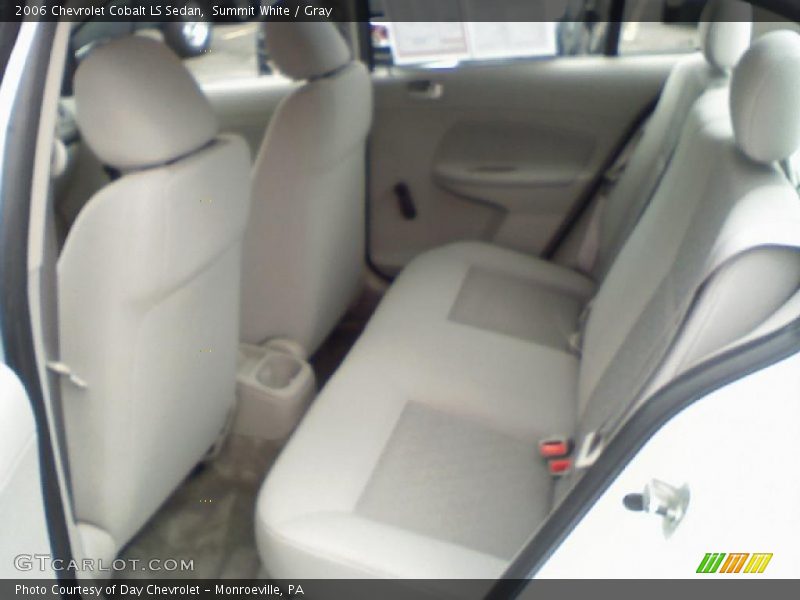 Summit White / Gray 2006 Chevrolet Cobalt LS Sedan