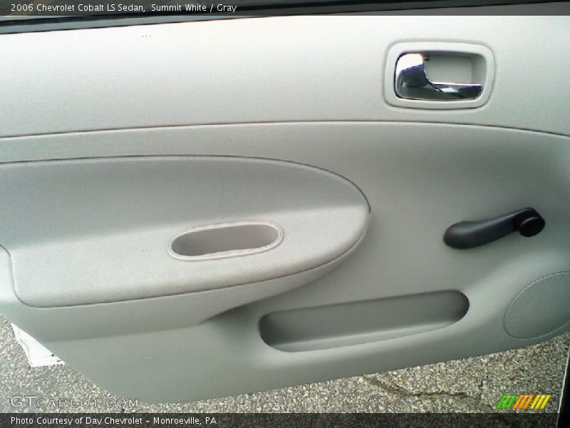 Summit White / Gray 2006 Chevrolet Cobalt LS Sedan