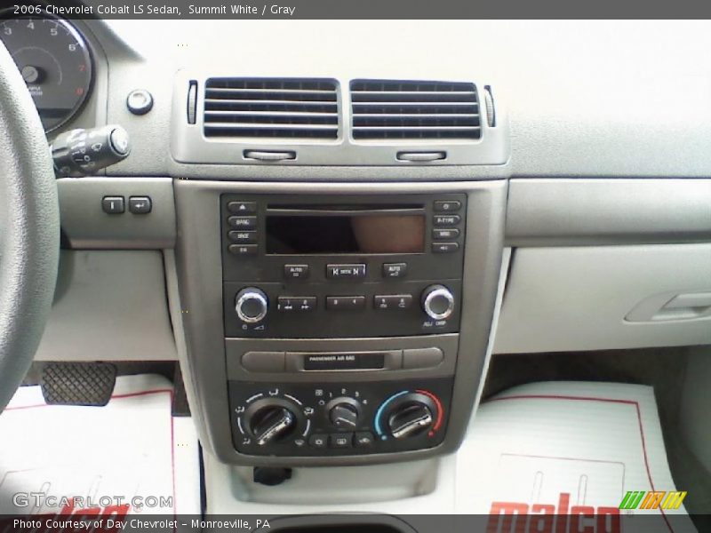 Summit White / Gray 2006 Chevrolet Cobalt LS Sedan