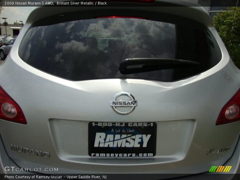 Brilliant Silver Metallic / Black 2009 Nissan Murano S AWD