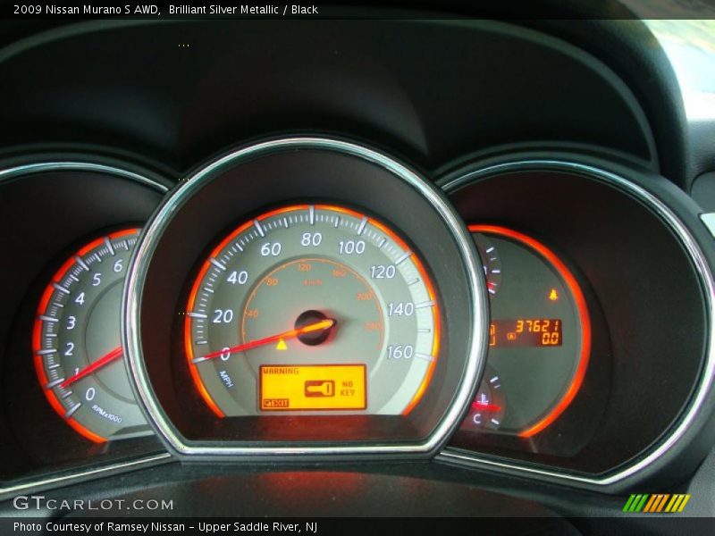 Brilliant Silver Metallic / Black 2009 Nissan Murano S AWD