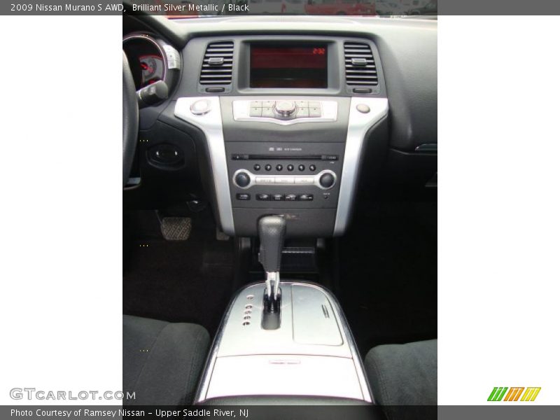 Brilliant Silver Metallic / Black 2009 Nissan Murano S AWD