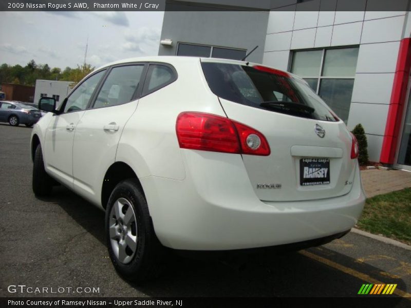 Phantom White / Gray 2009 Nissan Rogue S AWD