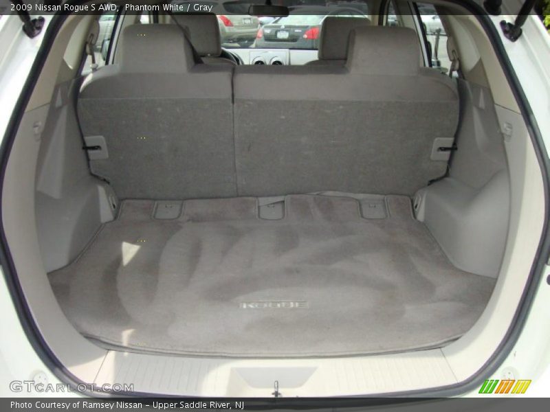 Phantom White / Gray 2009 Nissan Rogue S AWD